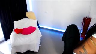 FloritaDoBrasil flashes some boobs