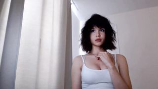 sasha_ursx - slim cam teen short-haired brunette looks like a girl-next-door but she is a porn addicted
