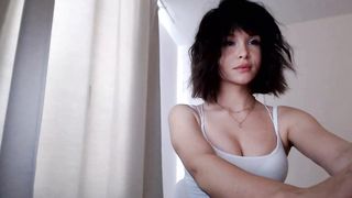 sasha_ursx - slim cam teen short-haired brunette looks like a girl-next-door but she is a porn addicted