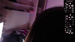 Screenshot from queen_kitty1818's live webcam sex show video