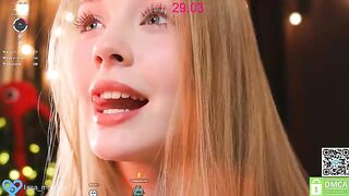 Screenshot from lissa_meooow's live webcam sex show video