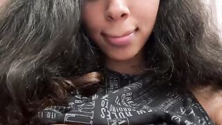 _Freydis_- Horny mulatta is showing her hairy pussy