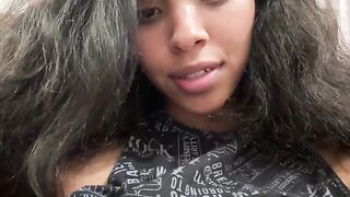 _Freydis_- Horny mulatta is showing her hairy pussy