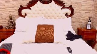 Dildo Goes Everywhere