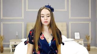 JanePeters cute face teen loves to have multiply facials