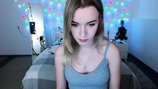lovely_cum_you - Sweet inexperienced girl webcam chat