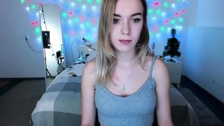 lovely_cum_you - Sweet inexperienced girl webcam chat