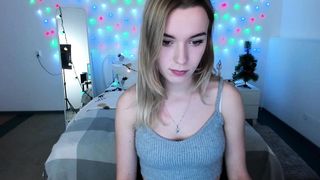 lovely_cum_you - Sweet inexperienced girl webcam chat
