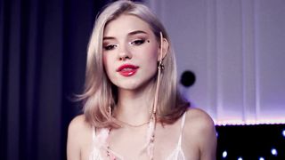 bunnylia - Cute blonde with angelic face stuking toy in pussy