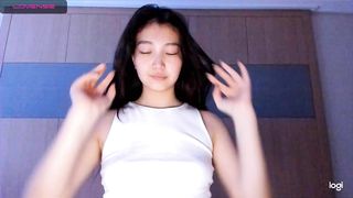 katie_kittie - Cute asian teen chating