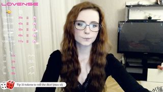 klementinagirl - Decent redhead girl with pierced lip webcam chat