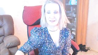 anastasiagate - Sexy Granny Chatting