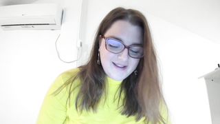 milkykandy - Sexy baby with hugo boobs