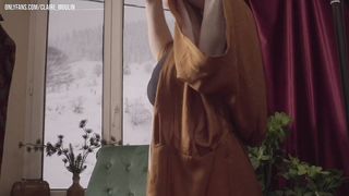 claire_moulin - Lustful babe in bra showing her naked pussy