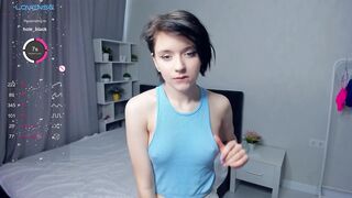 Screenshot from darellebodge's live webcam sex show video