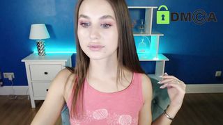 daenerys18 - Cute flirty webcam girl