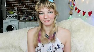 Noah_Nazumi - Inexperienced young babe webcam chat