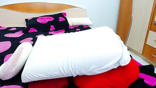 lexy_sweet - Her fantastic ideal figure with big yummy boobs is out of this planet!