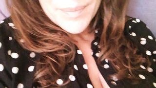 natalia1987 - Busty Russian fingering her bare pussy