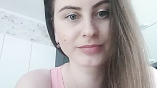 -TROPIKANA- - Big eyed cute blondie