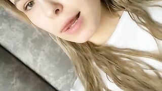 MileyKylie - Blonde amateur's webcam chat