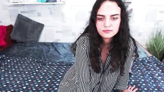 SweetBerryX - Cute brunette's webcam chat