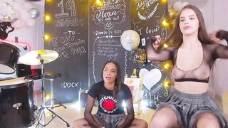 venezolanacute - Hot sexy babes' webcam show