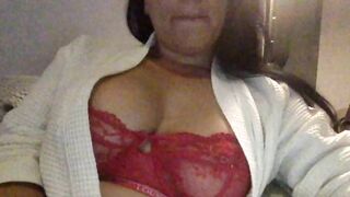 kat1987 - Plumpy amateur's webcam chat