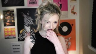 Lucydelovely's Recorded Sex Show Video