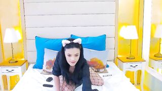 SalmaStewart - Beautiful naughty brunette's cam video