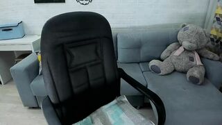 exoticsister - Skinny blonde cutie's cam video