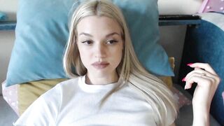 qeensgambit - Pretty blondie's cam video