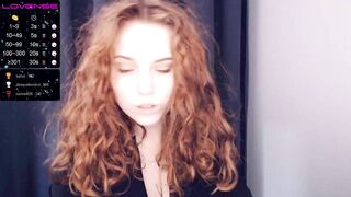 mennysunny - Curly haired hottie's cam video