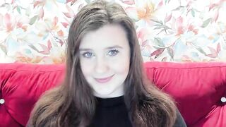 emma_vuitton_ - Blue eyed cutie's cam video