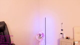 lindamei - Skinny Asian flashing small tits