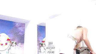 EvellineClaire - Classy blonde's webcam video