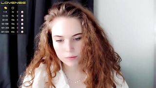 mennysunny - Sweet curly haired baby's webcam video