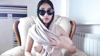 tinaniksy - Naughty Asian flashing tits and pussy