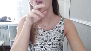 twaysli - Naughty cutie's webcam video