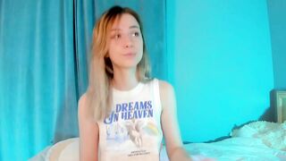 jumphigher - Adorable babe playing with pussy