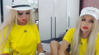 sexytigress - Cute blonde chicks' cam video