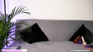 alicebalij - Booty sexy babe with toy in pussy doggy