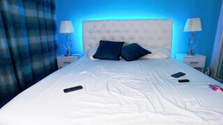 Jelisse_J - Just look at her thin waist and big firm tits!