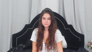 GloriaRobinson - Naughty Gloria brings orgasmic euphoria!