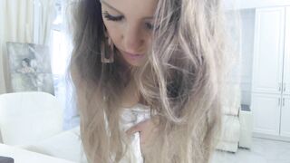 AlisaRubleva - Long haired booty babe getting naughty on webcam