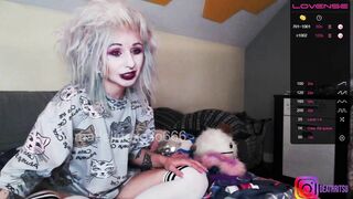 madelinexoxo666 - Wanna fuck this horny emo girl?