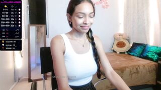 keygr05 - Cutie flashing big tits and sucking dildo