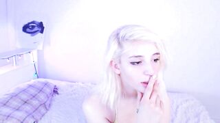 Cyber_doll - Petite blondie's webcam video