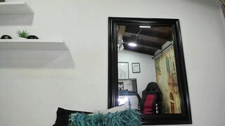 sofi_decker - Horny Latina's cam video