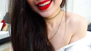 AprilRouse - Pretty brunette's webcam video